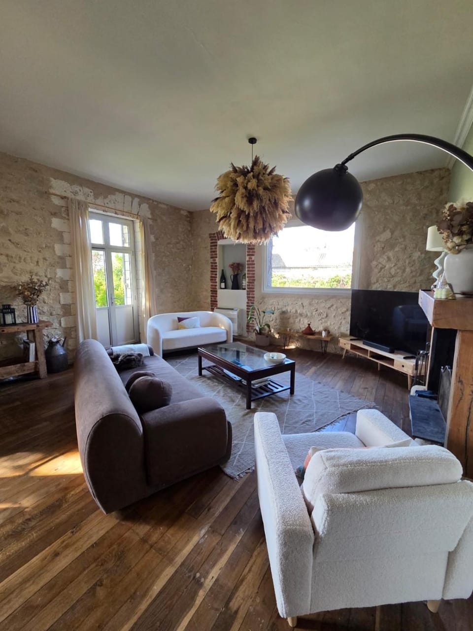 Charming air-conditioned house with pool Villa in Nouvelle-Aquitaine