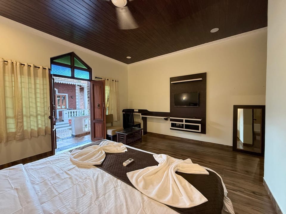 Baga Beach Palm Cottage Hotel in Baga