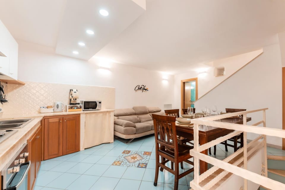 Kitchen or kitchenette, Lounge or bar, kitchen, kitchen
