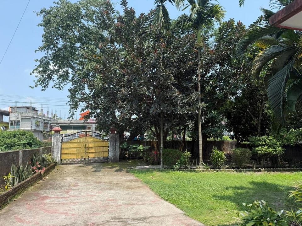 2BHK Home 2AC Parking Residential Main Road Apartment in West Bengal