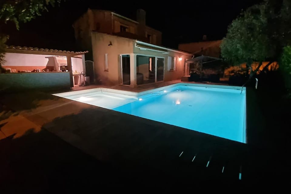 Night, Swimming pool