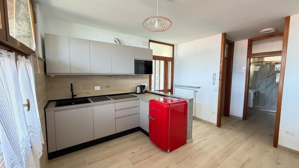 Garden Apartment with lake view Apartment in Brenzone sul Garda