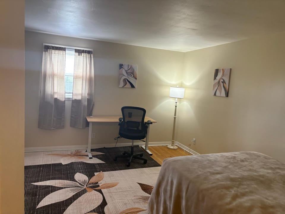 Robert Drive Professional Housing LLC Vacation rental in Syracuse