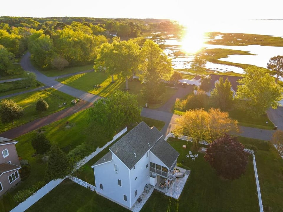 That South Point Joint - Easy Access to Assateague, Golf, Boat Ramp House in Assateague Island