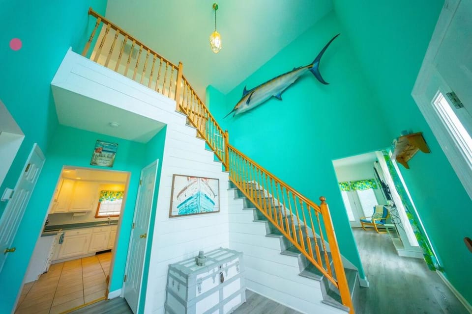 Bayview Vibes, Walk to Dining, 4BR, 1 Mi to Beach House in Sussex County