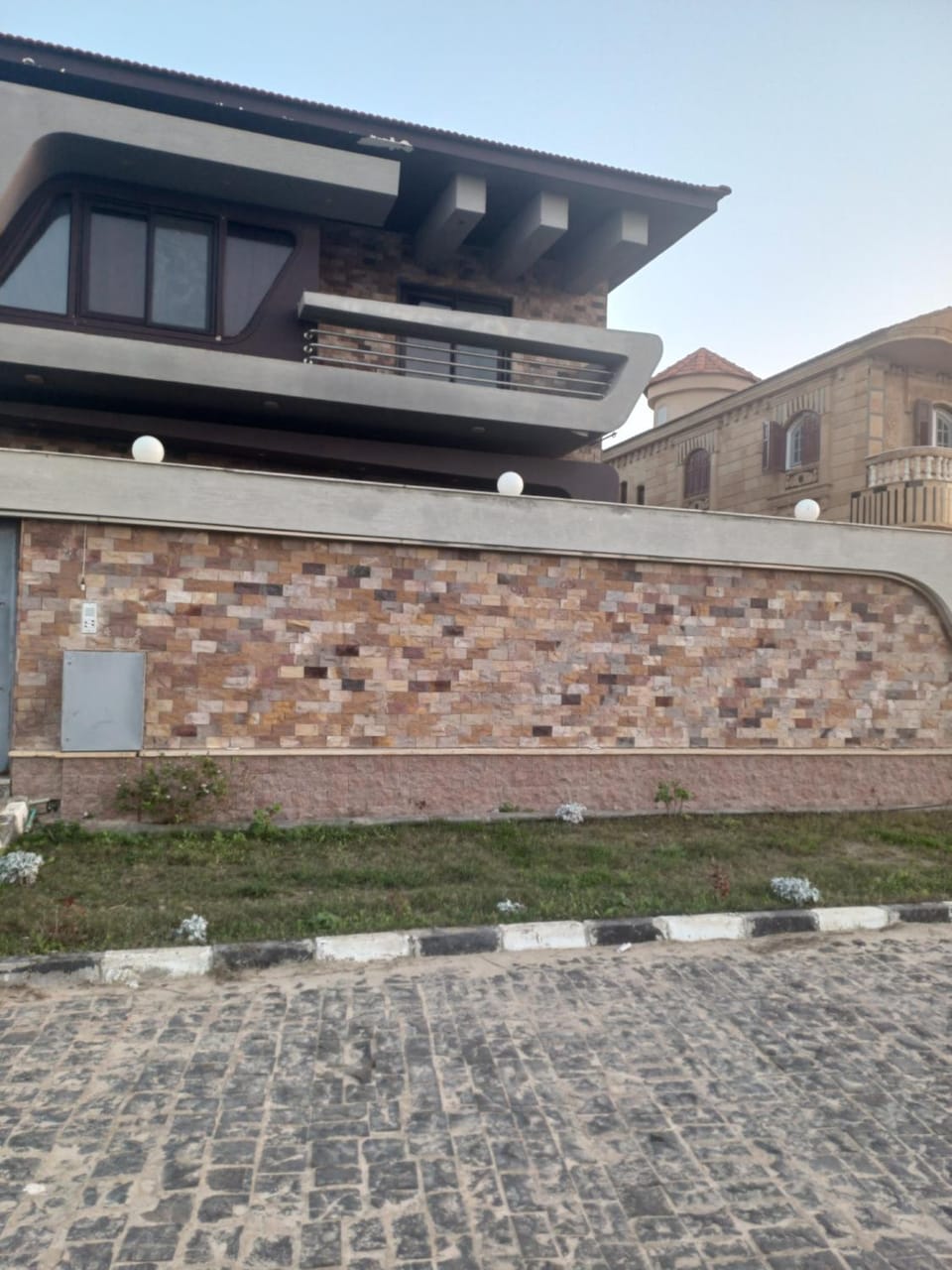 Free landers House in Egypt