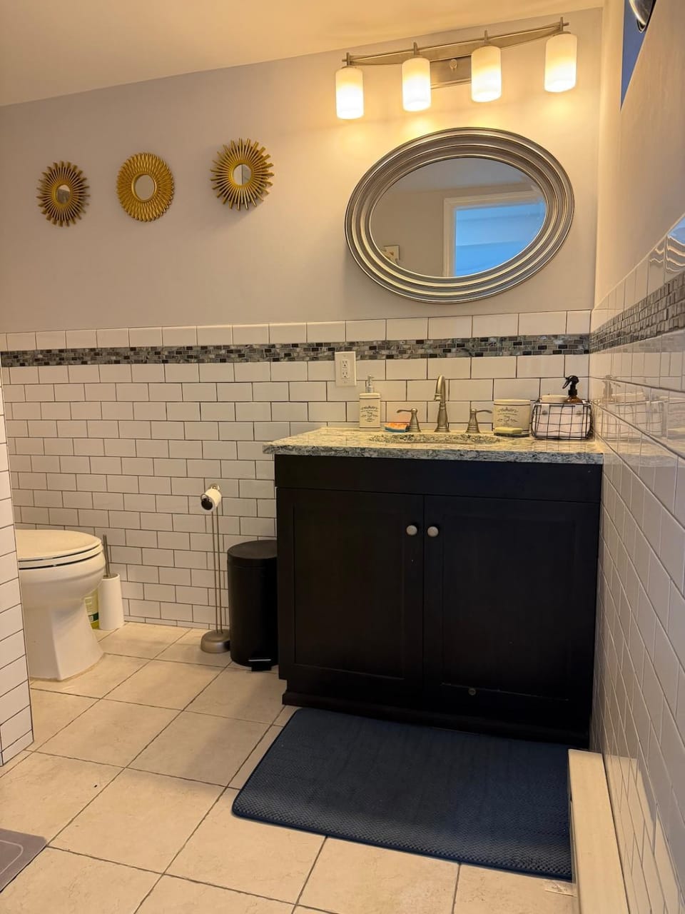 2BR Private Basement Near MetLife - Sleeps 5 - NYC Bus Vacation rental in Bergen County