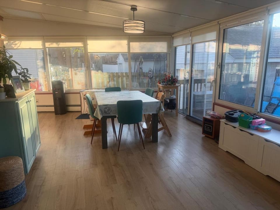 2BR Private Basement Near MetLife - Sleeps 5 - NYC Bus Vacation rental in Bergen County