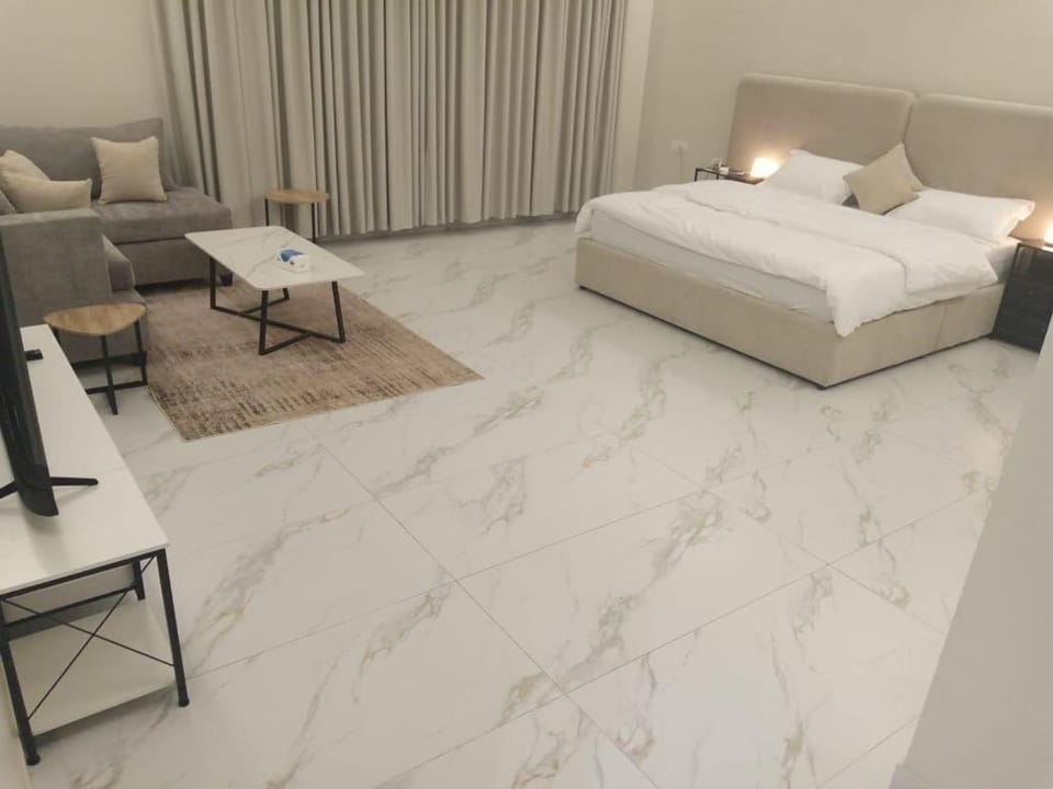 غرفتين وصالة العزيزيه حي الشراع Apartment in Al Khobar