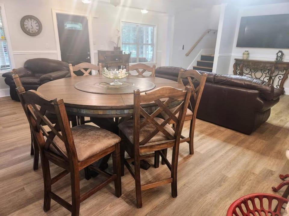 Spacious Fairburn Stay with Backyard and Games House in Fairburn