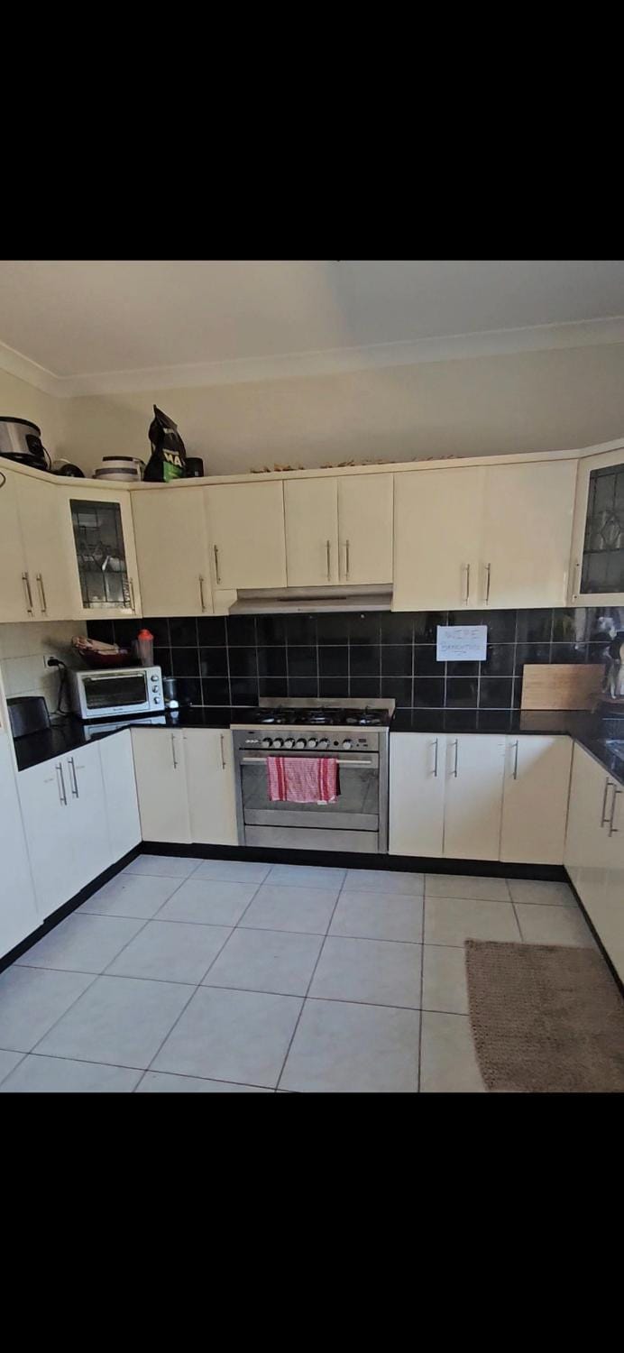 Rest and Rome Bed and Breakfast in Merrylands