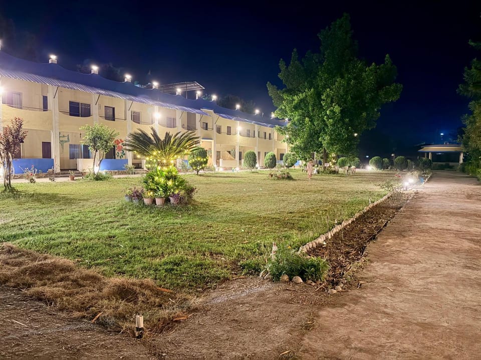 Jeevan Utsav Yoga School & Retreat Farm Stay in Uttarakhand