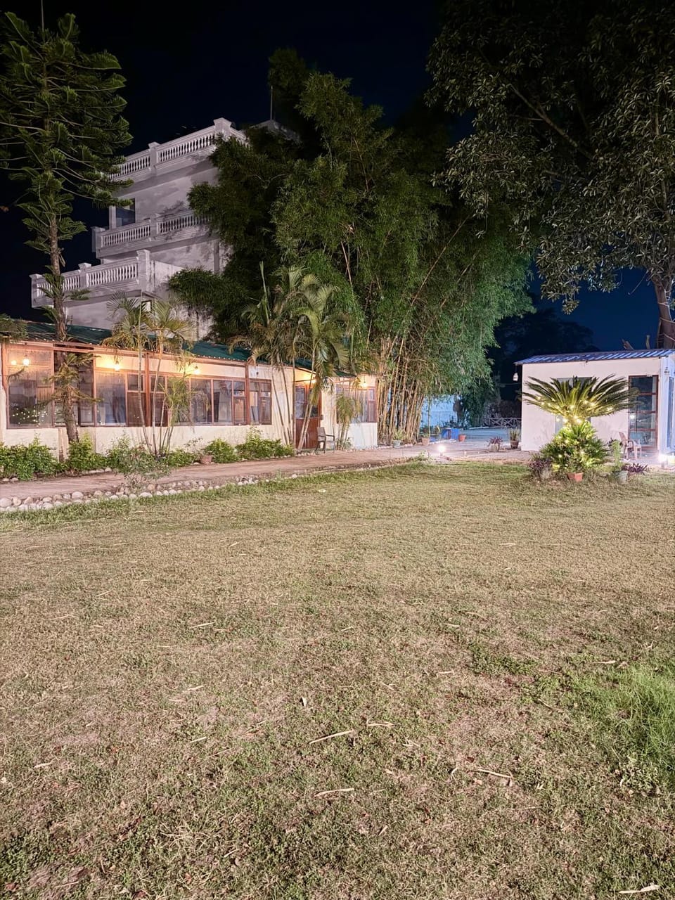 Jeevan Utsav Yoga School & Retreat Farm Stay in Uttarakhand