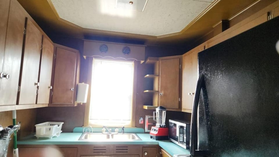 Cozy Newly Furnished 2-Bedroom Home, Manchester Apartment in Manchester