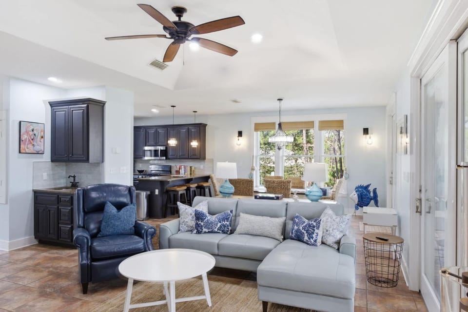 St George Island Bay Front Pool House in Saint George Island