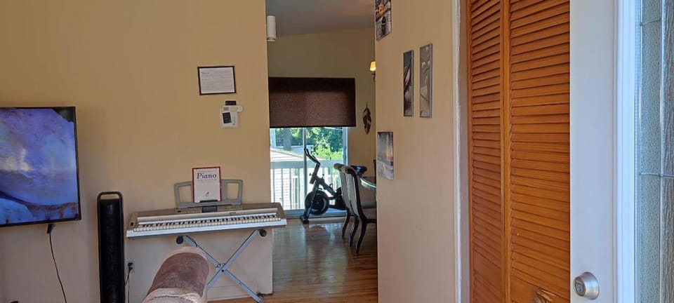 Maison à Montreal Apartment in Terrebonne