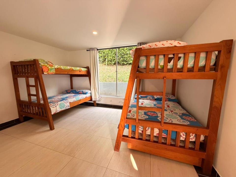 Bedroom, Garden view, bunk bed