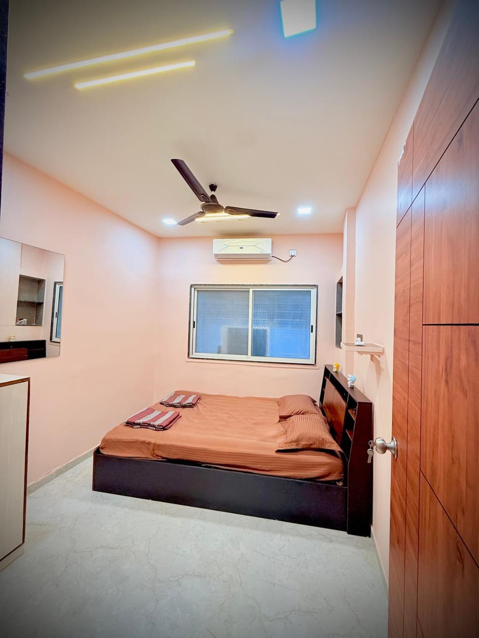 Shreya Delux Homestay Apartment in Maharashtra