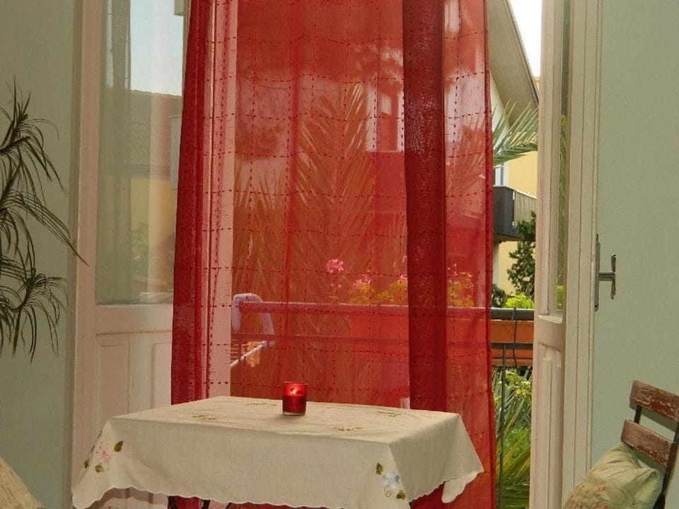 Bed and Roses1 Apartment in Montesilvano