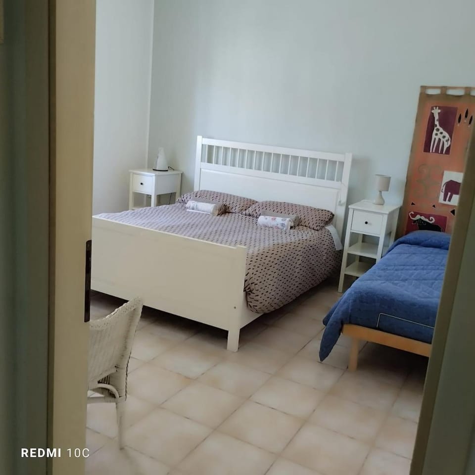 Bed and Roses1 Apartment in Montesilvano