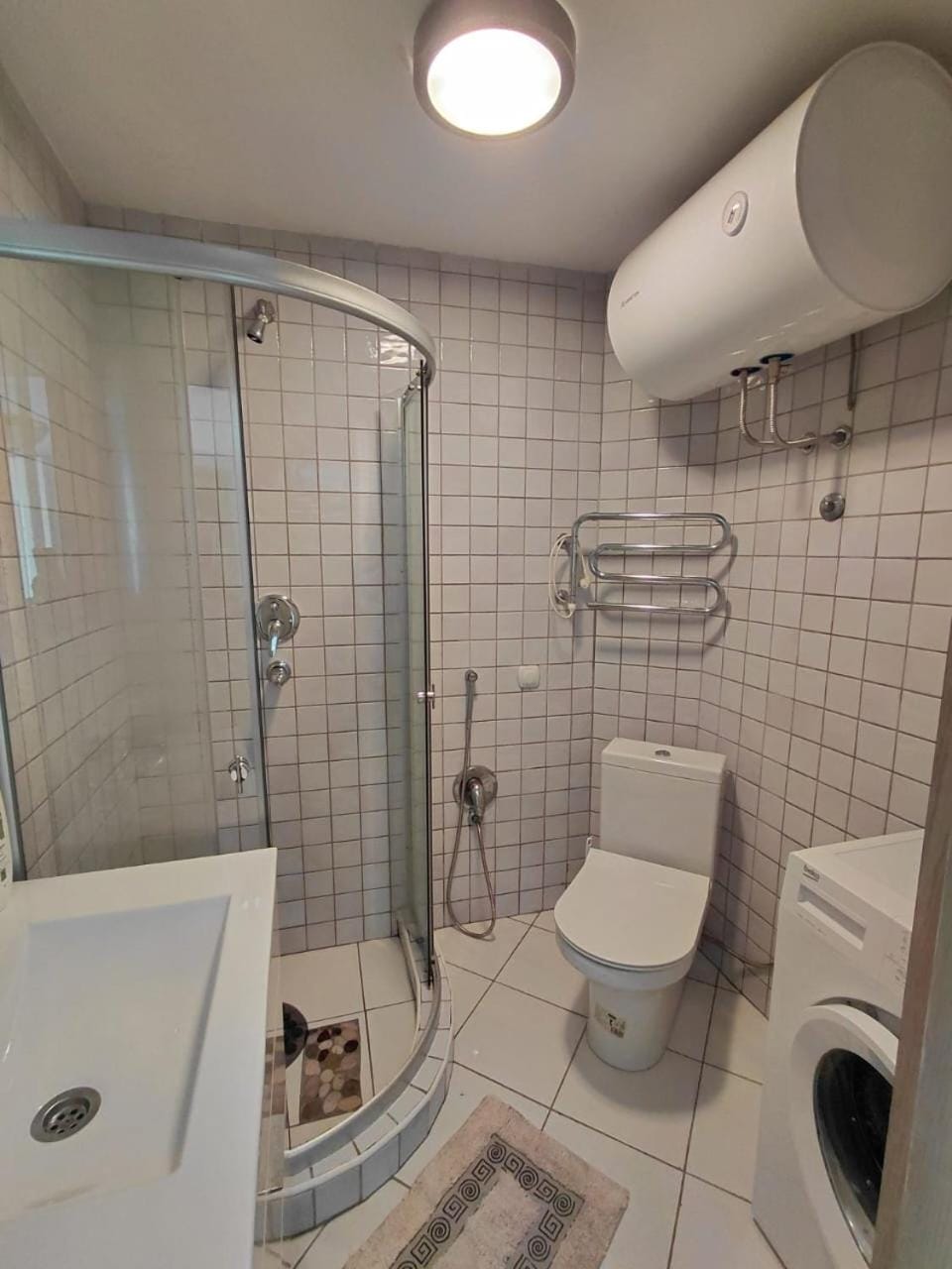 Shower, Toilet, Bathroom, washing machine