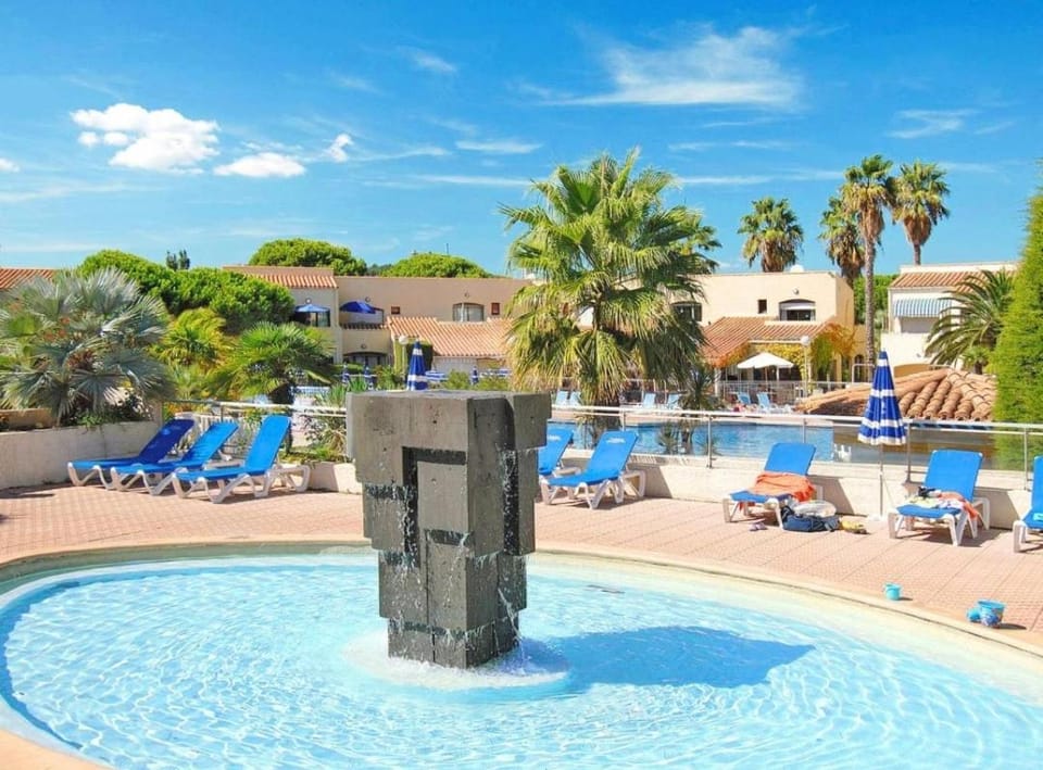 Studio dans résidence Odalys avec piscine Apartment in Agde