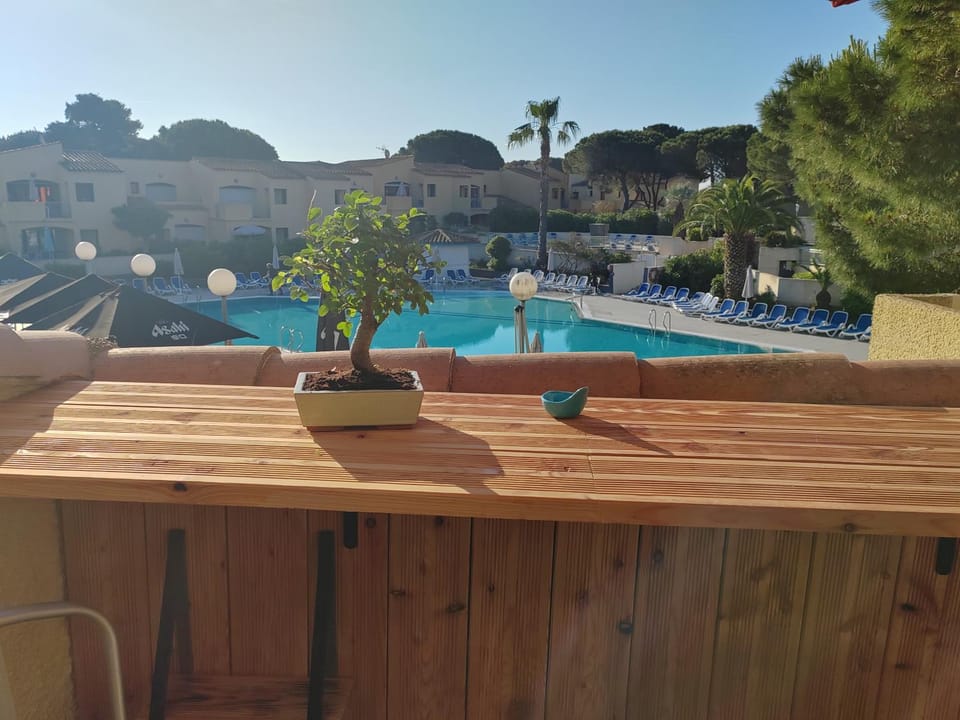 Studio dans résidence Odalys avec piscine Apartment in Agde