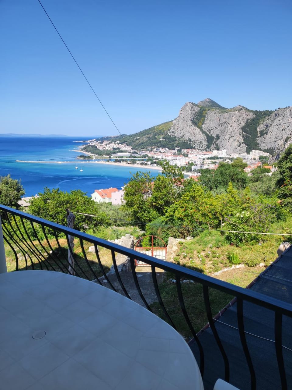 Apartman sa 2 balkona i pogledom na more Bed and Breakfast in Split-Dalmatia County