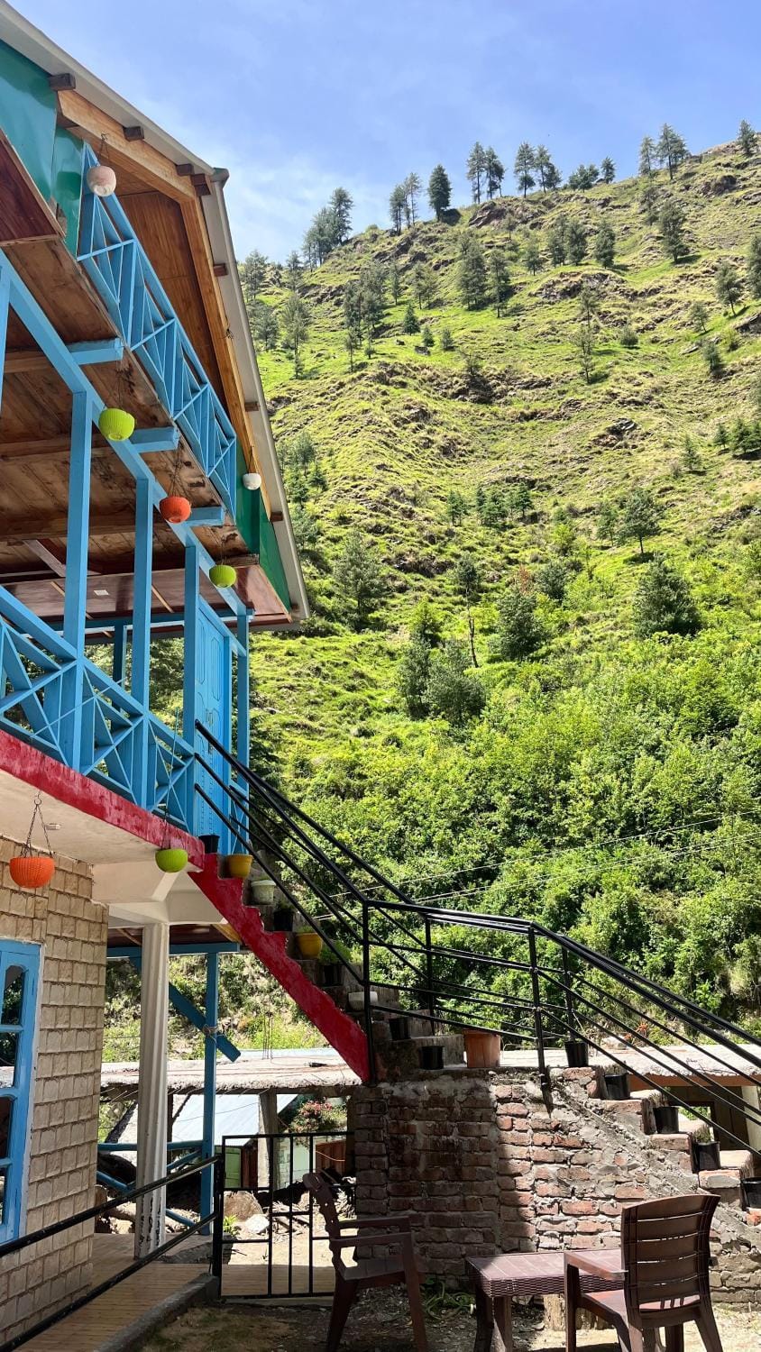 Flachan Valley River Touch Bed and Breakfast in Himachal Pradesh