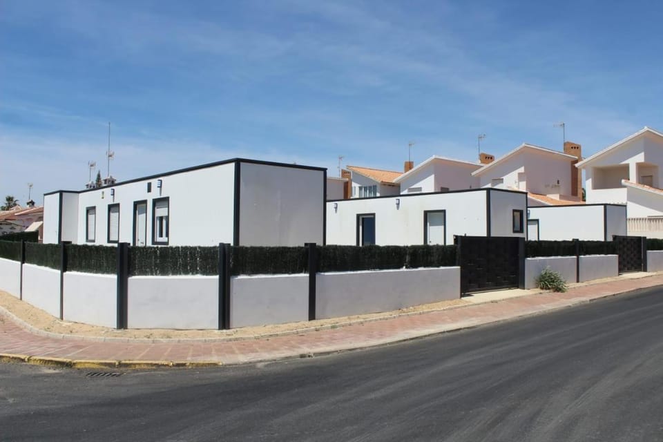 Siorica AG Low Cost Apartment in Matalascañas