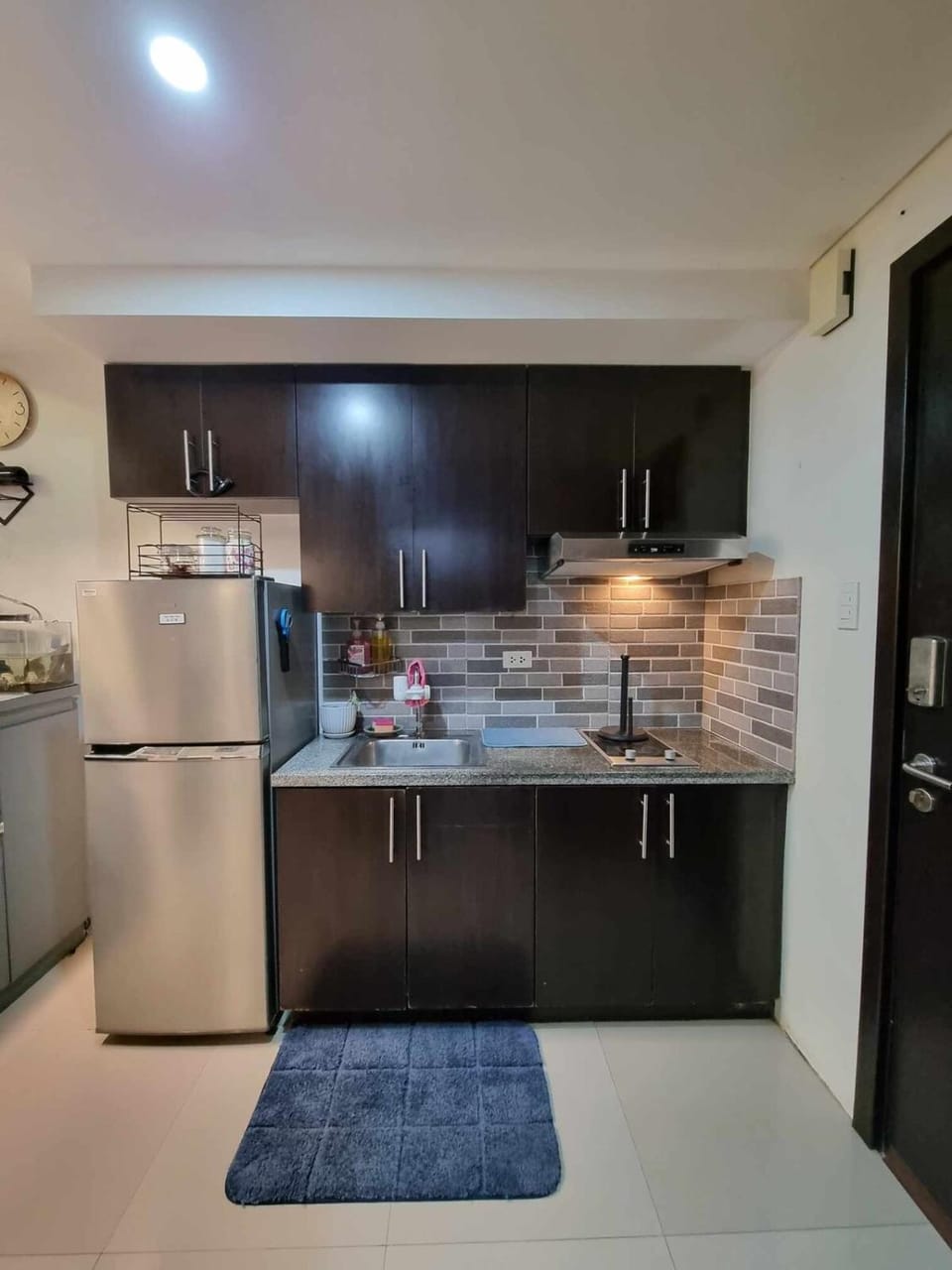 The Beehive Apartment in Pasig