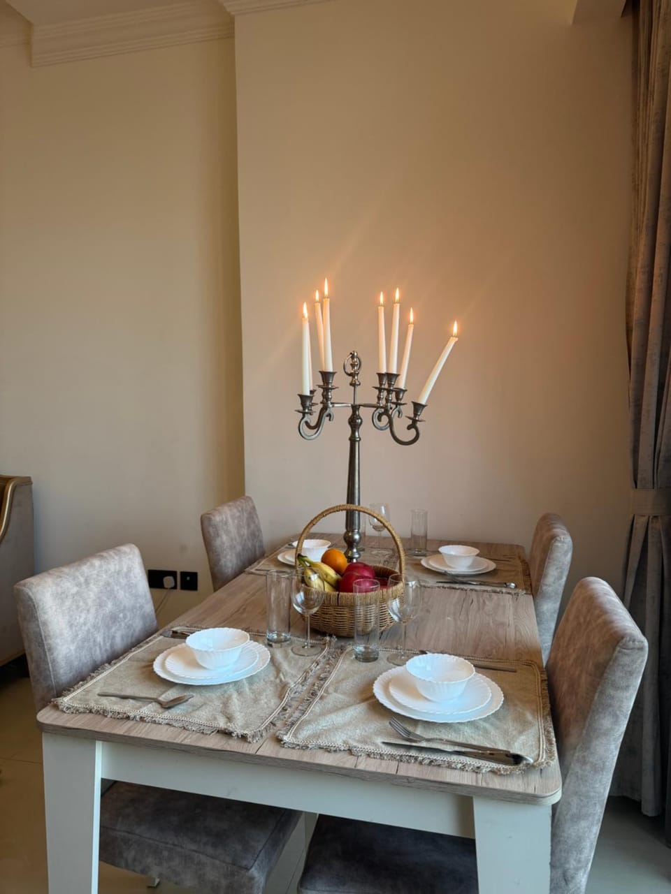 Emora Apartment in Dubai