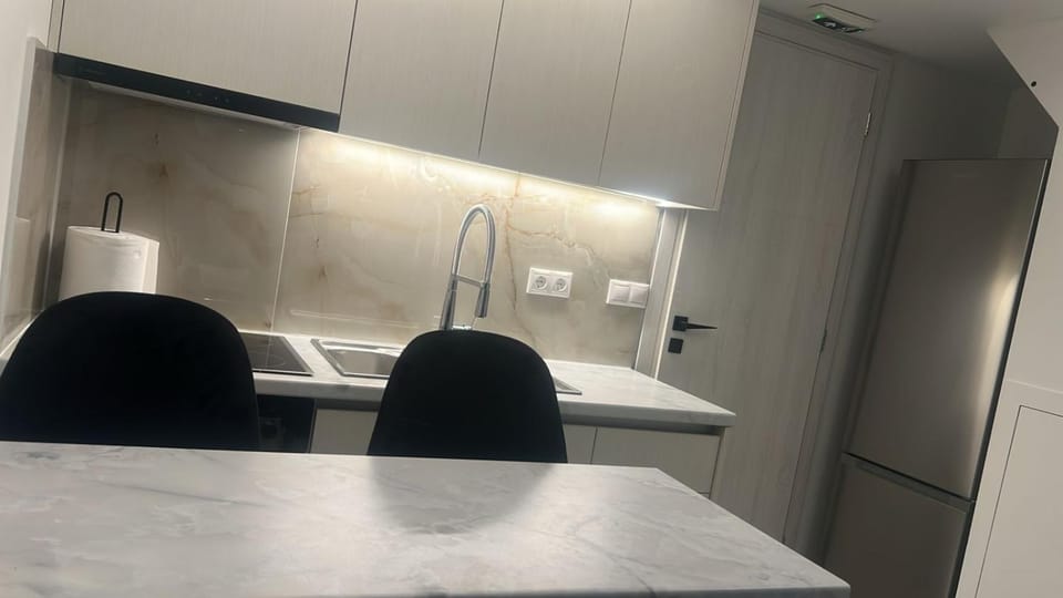 Leonora Loft Apartment in Kallithea