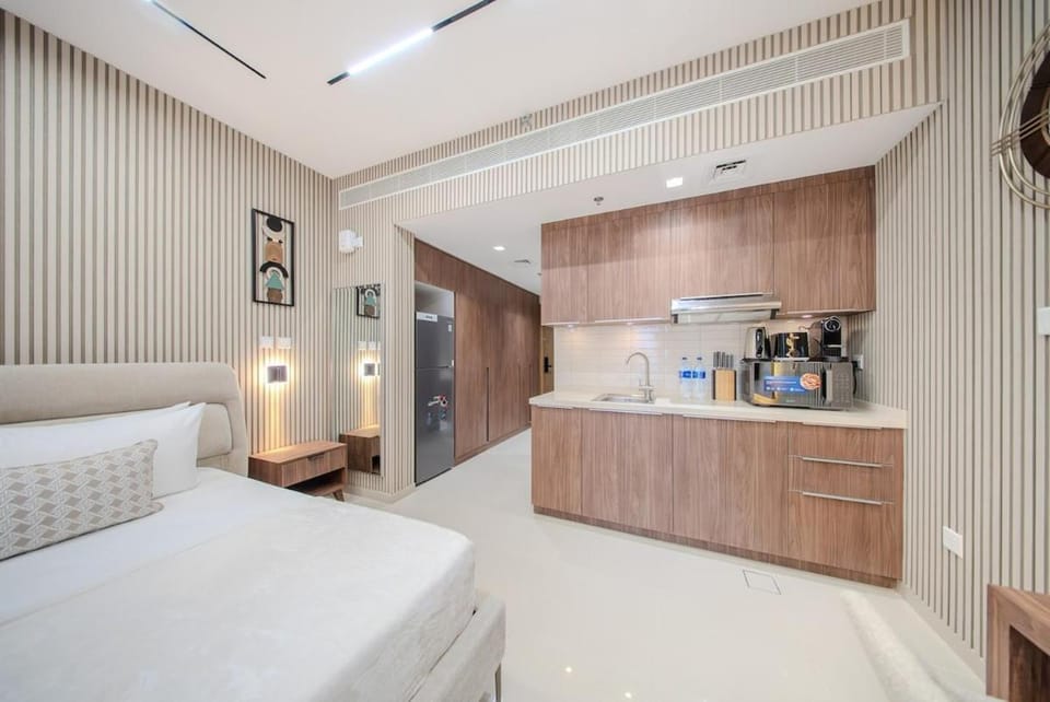 Luxury Studio Flat in Al Zahia, Sharjah - Pool - Gym Apartment in Al Sharjah