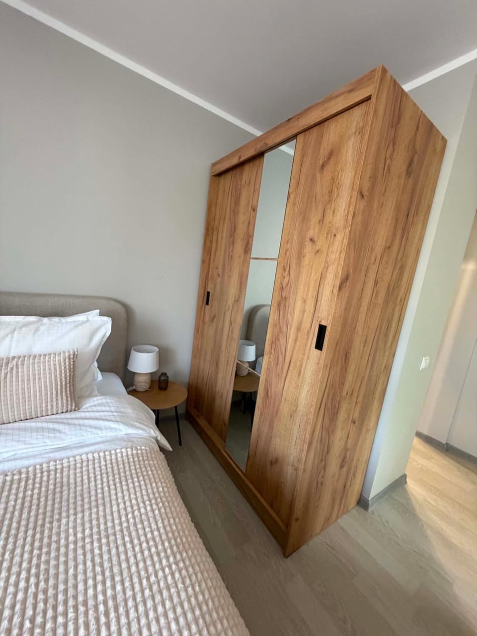 Bed, Bedroom, wardrobe