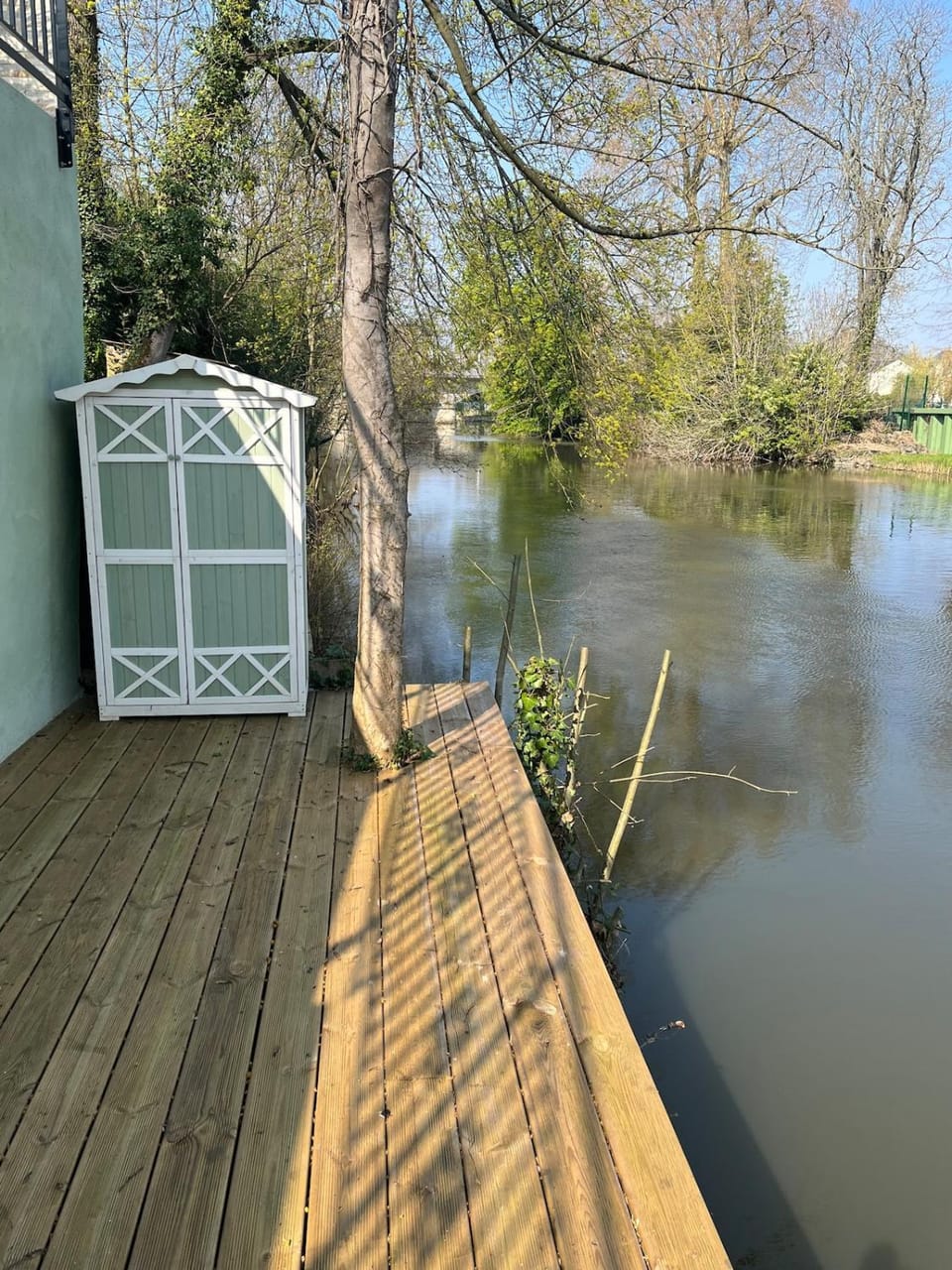 Studio au bord de l eau, proche circuit des 24h House in Le Mans