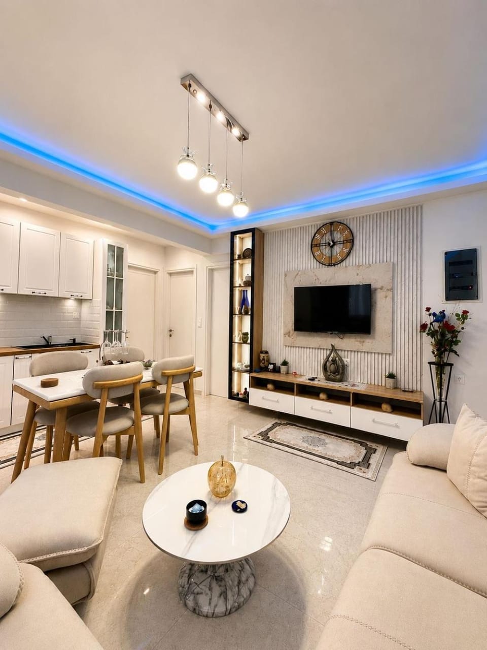Newcastle House 1st floor Apartment in Skiathos