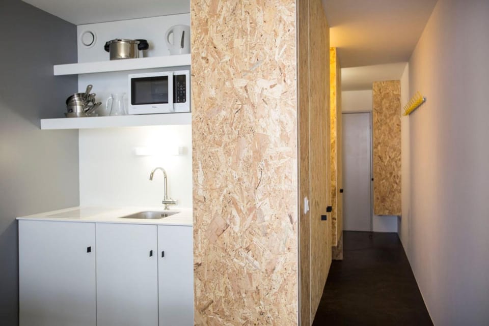 Kitchen or kitchenette, Lobby or reception