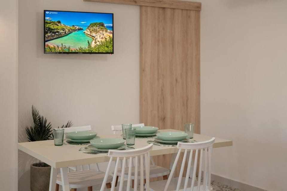 Lefka Apartment - Ground Floor Apartment in Corfu, Greece