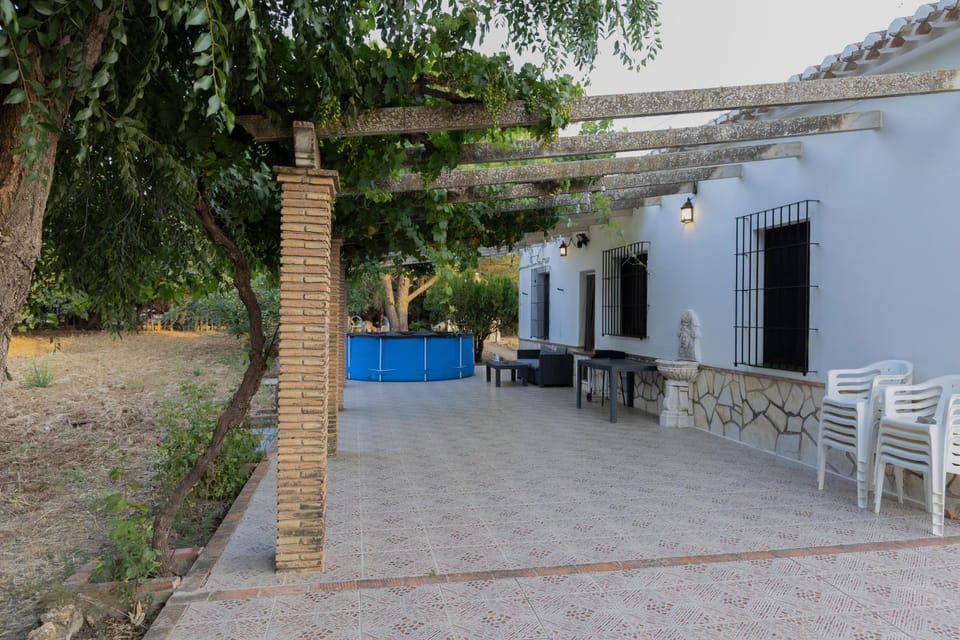 Cortijo Andaluz a 30 minutos de Málaga House in Andalusia