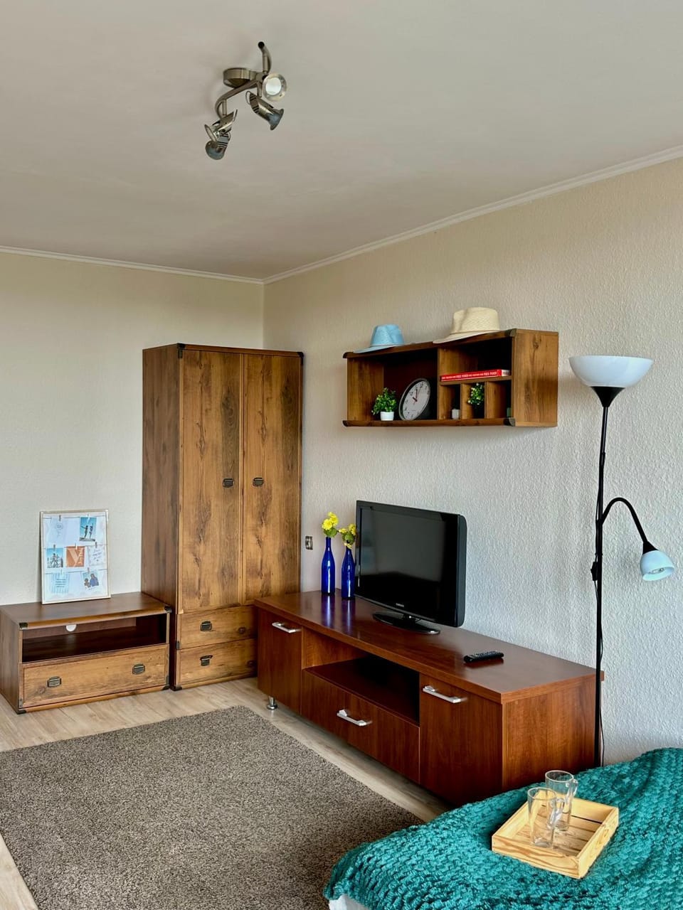 PewneMetry - Pokoje Falowiec, 1200 m od Plaży, Słynny Najdłuższy Budynek Vacation rental in Gdansk