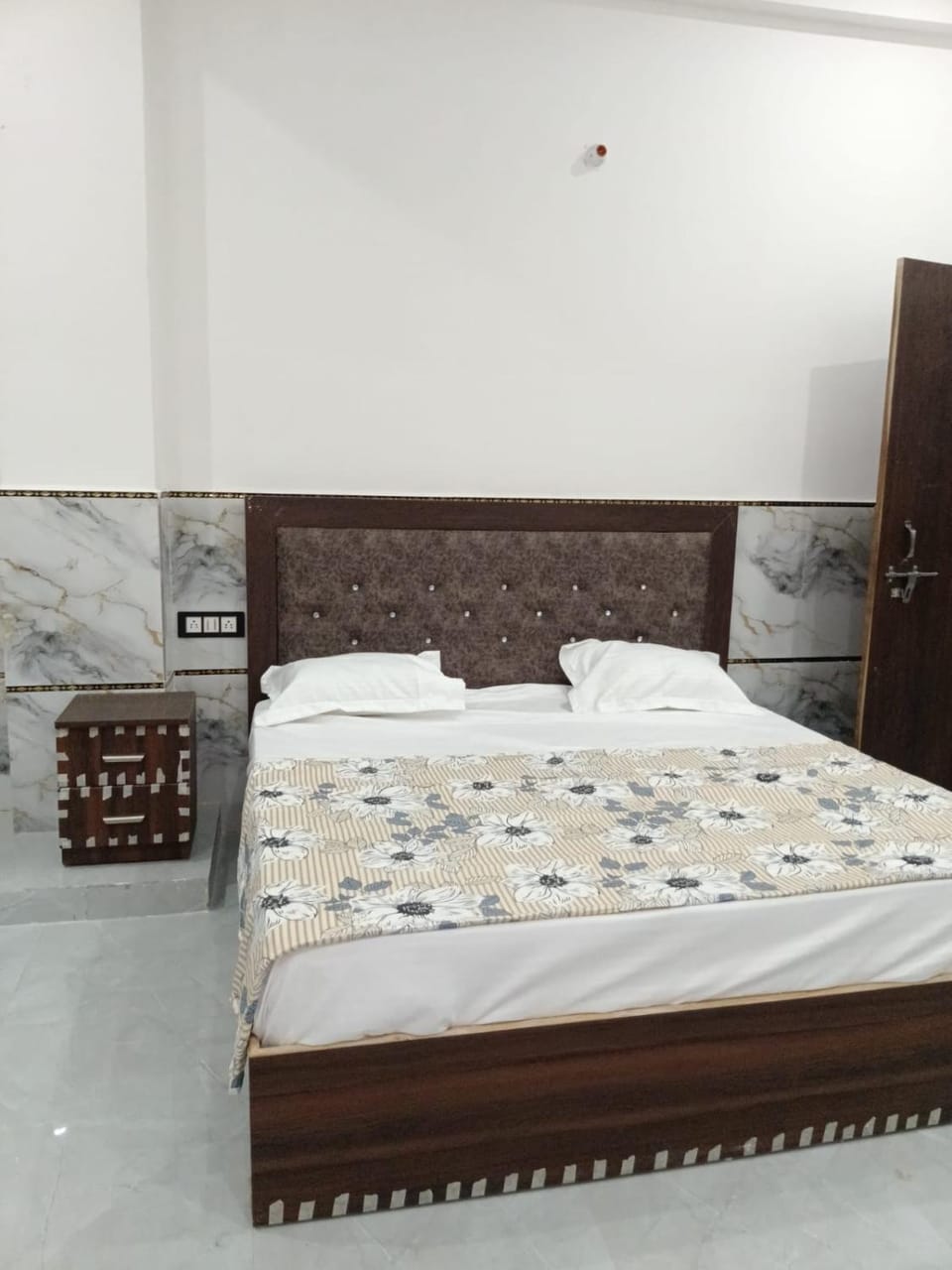 Shri Radha Krishna Brij Dham Vacation rental in Uttar Pradesh