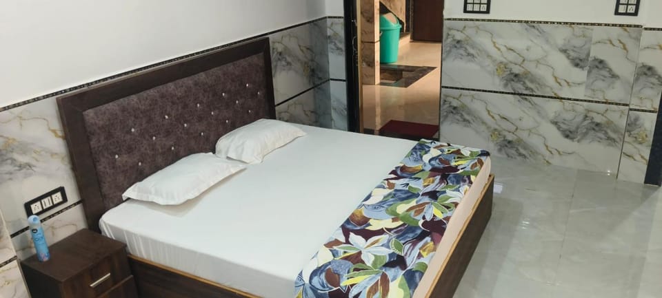 Shri Radha Krishna Brij Dham Vacation rental in Uttar Pradesh
