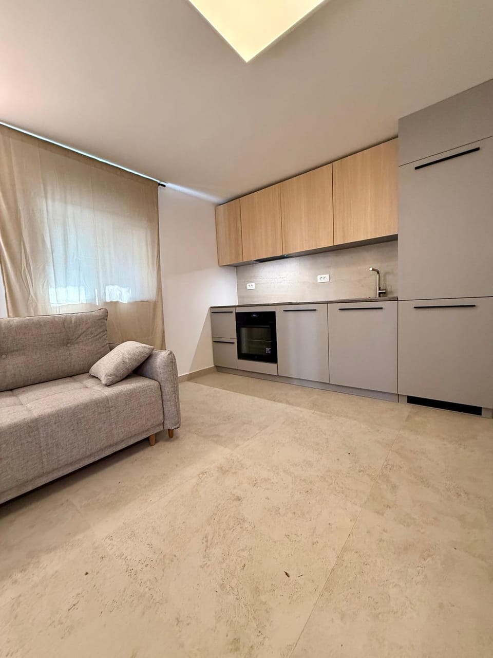 Waterfront Stone House on The Lungomare Promenade 6 Cres Apartment in Cres