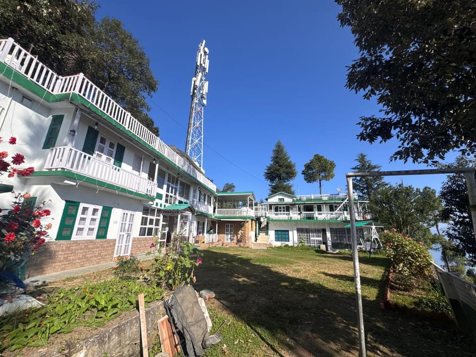 Property building, Garden, Garden view