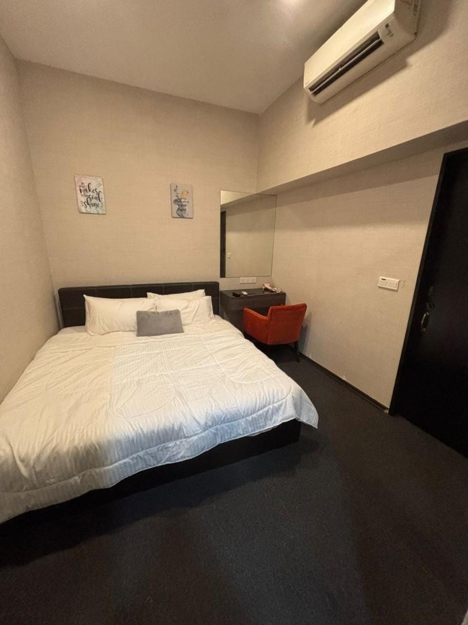 The Maritime Apartment in George Town
