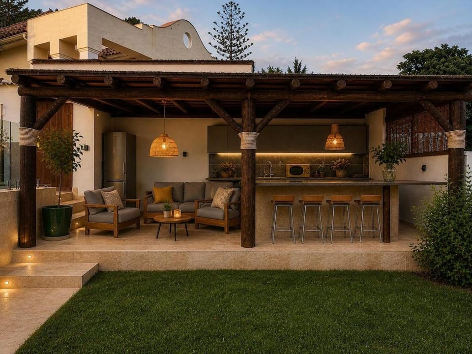 Villa Azahara Private Oasis with Sea Views & Private Pool Villa in Benalmadena