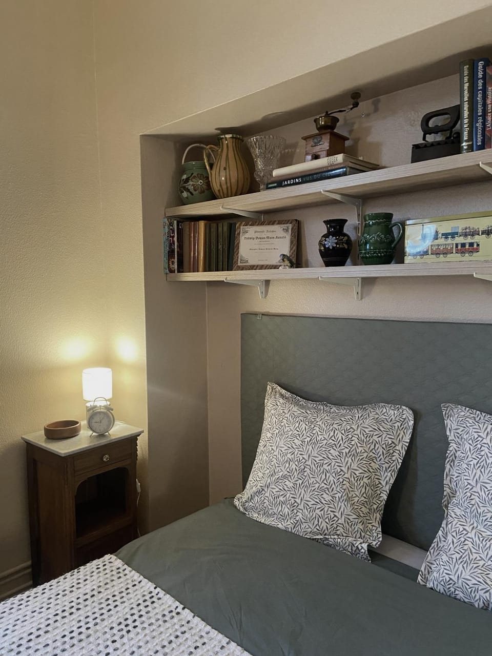 Bed, Bedroom