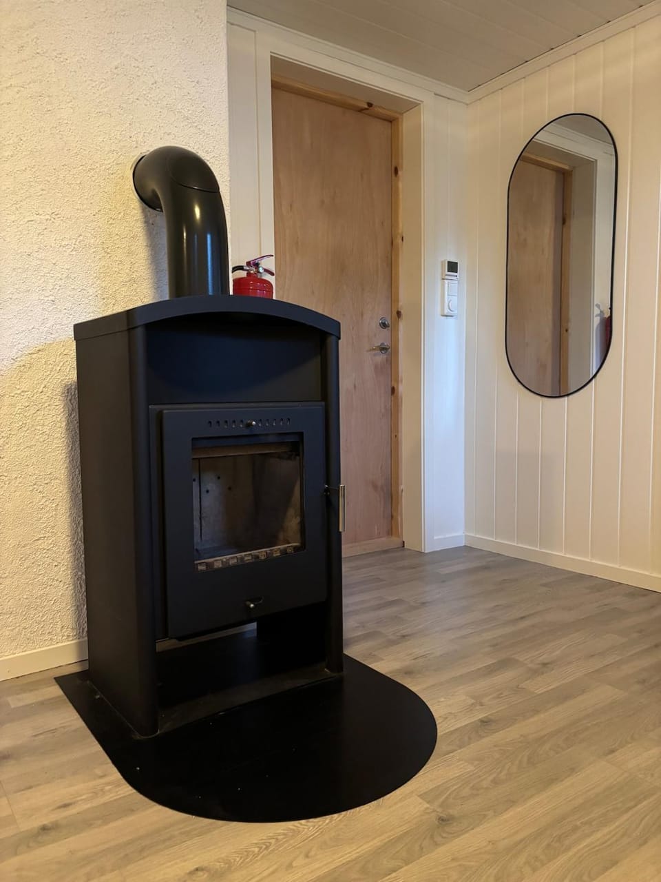 Central 2 bedroom basement apartment for 1-6 people with free parking Apartment in Viken, Norway