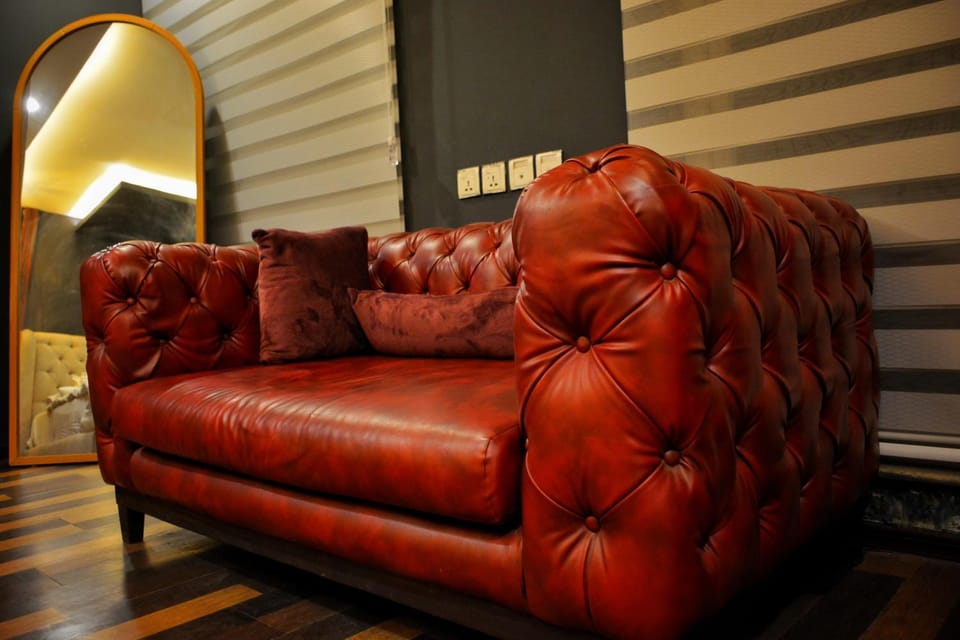 Goldcrest Mall and Residency - Phase 4 DHA - Modern Vintage Penthouse Apartment By Alvis Suite Apartment in Lahore